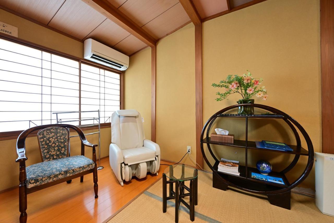 Akari No Yado Okabe Hotell Shibukawa Exteriör bild